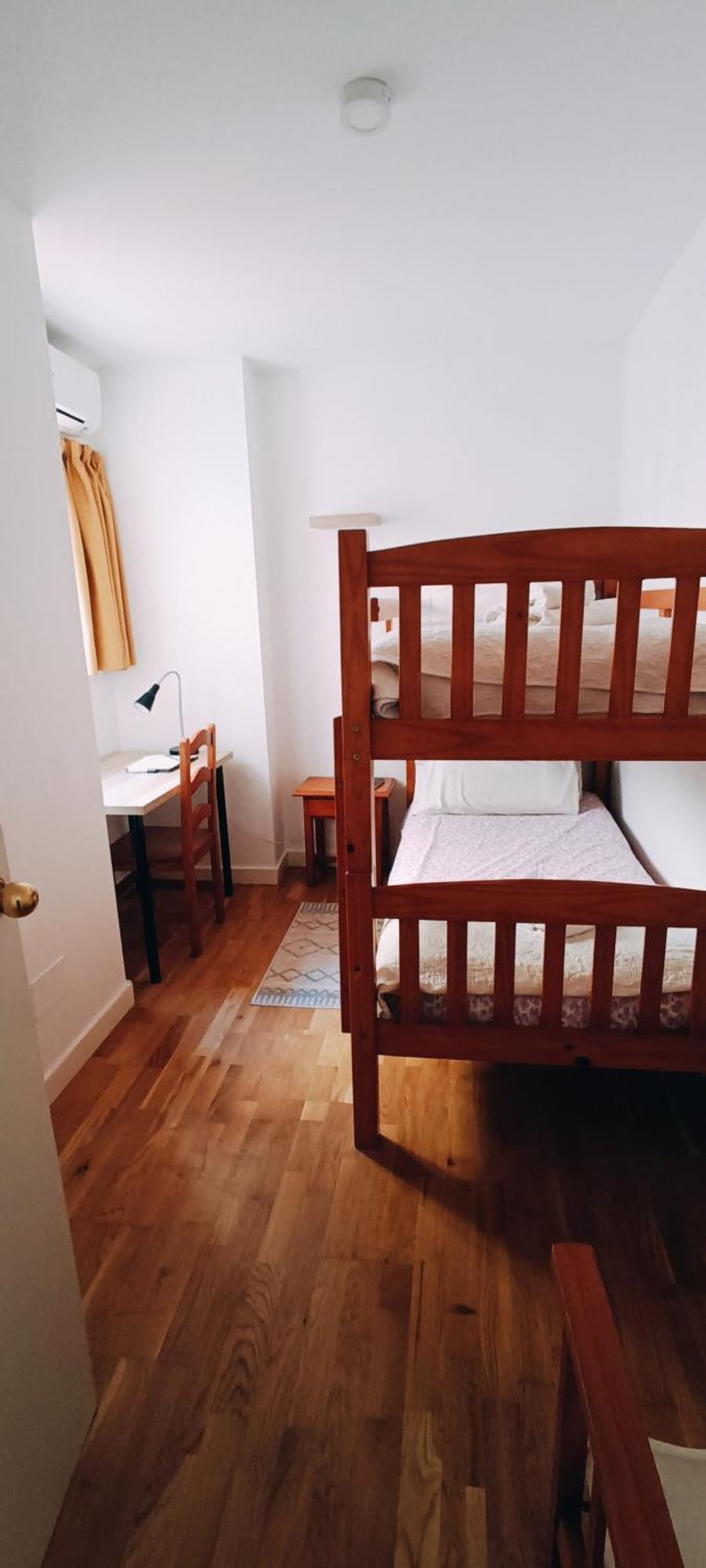 Bolivia Beach Apartments Málaga Eksteriør billede