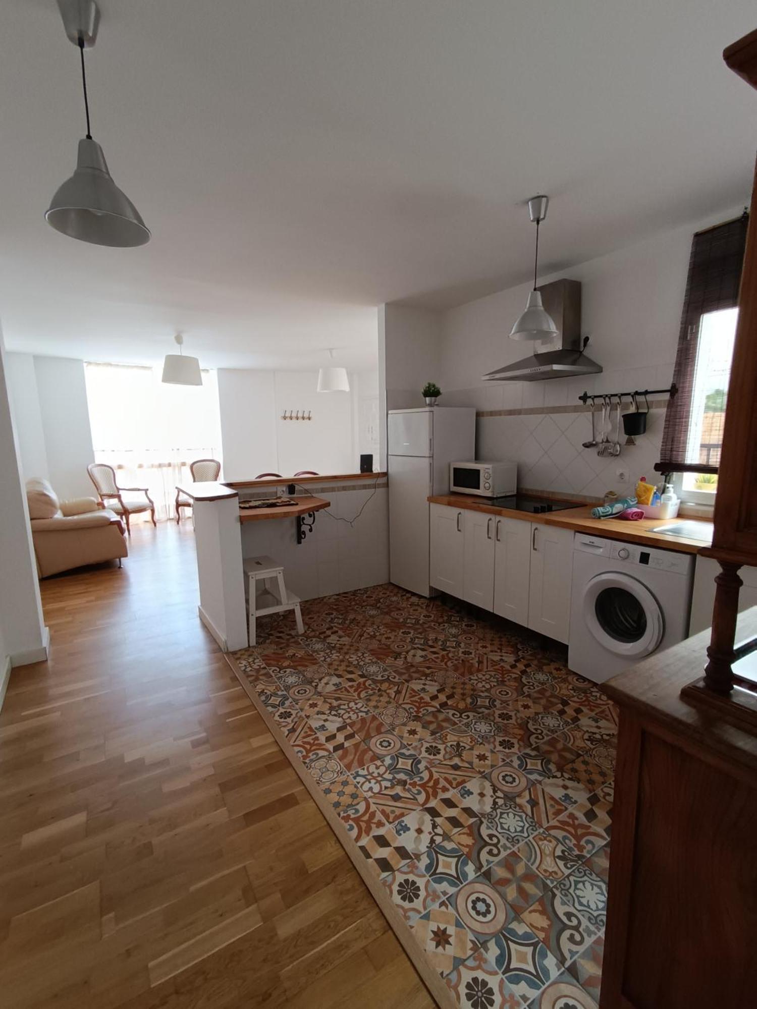 Bolivia Beach Apartments Málaga Eksteriør billede